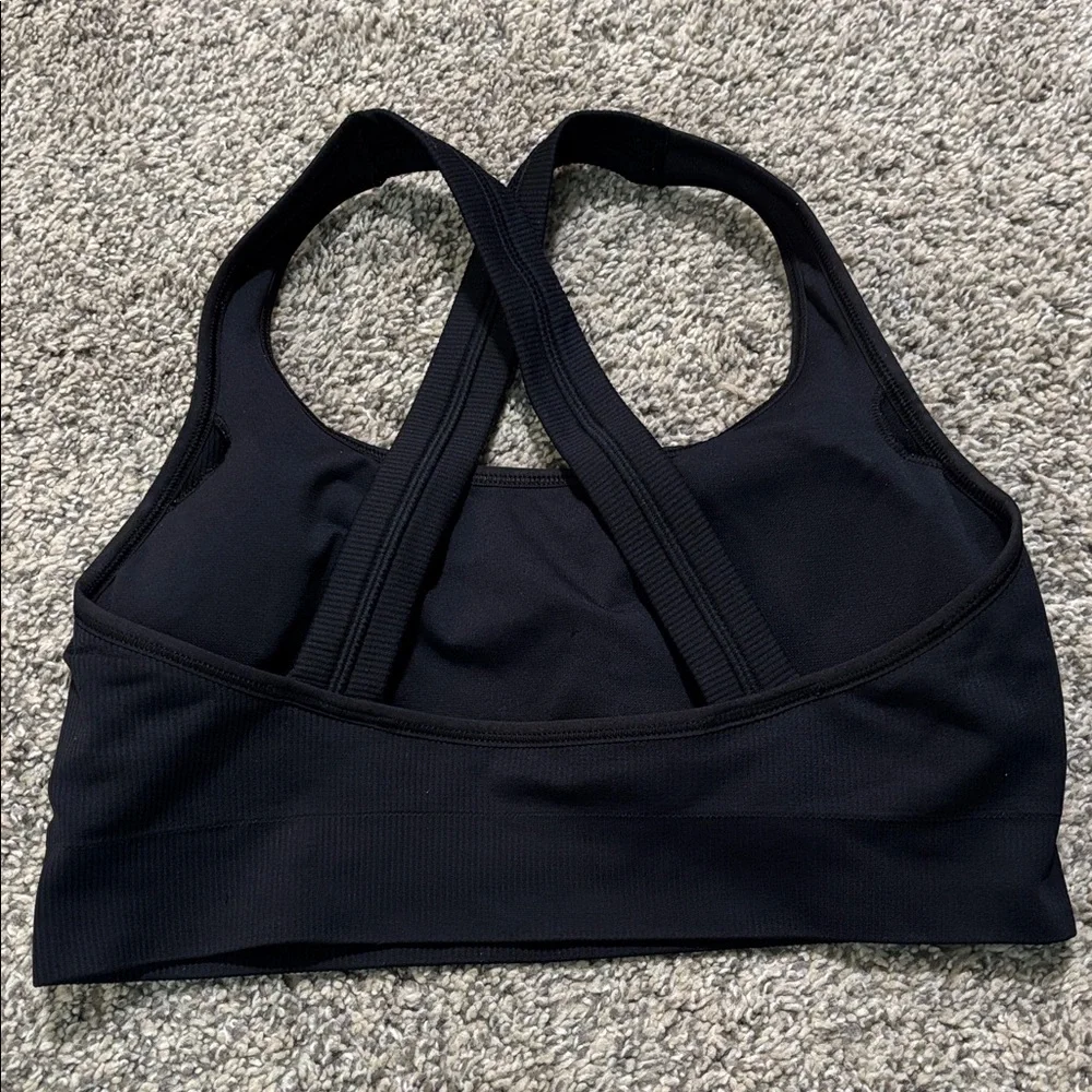 Athleta Sports Bra size medium_2